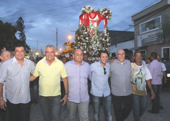 Santaluz I – Políticos do PP e PSD são recebidos pelo empresário Marcinho da CLN e participam da procissão de Santa Luzia