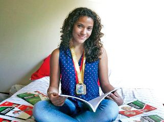 Estudante de 16 anos é aprovada em Medicina pela UFBA sem cursar o 3º ano do ensino médio