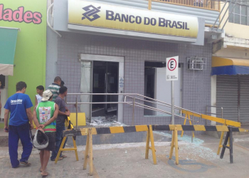 Bancos de Capela do Alto Alegre e Várzea do Poço são destruidos por explosivos