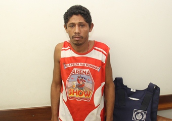 Coité – Suspeito de matar mulher na rodoviária foi levado para exames no DPT