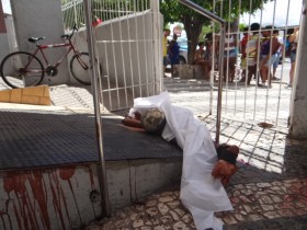 jovem assassinado em feira
