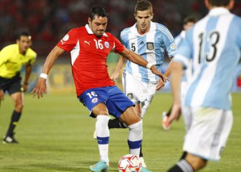 Atacante da seleção chilena acerta com Bahia