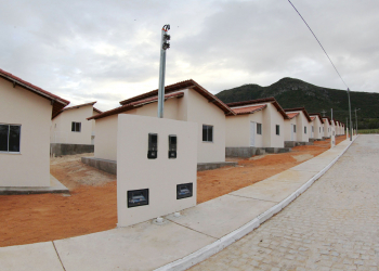 Monte Santo: governador entrega moradias do Minha Casa, Minha Vida