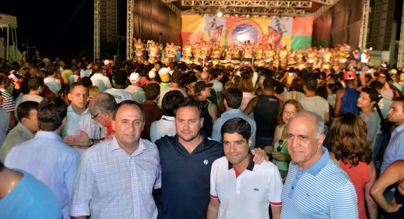 DEM prepara lançamento de Souto, preferido da maioria do PSDB