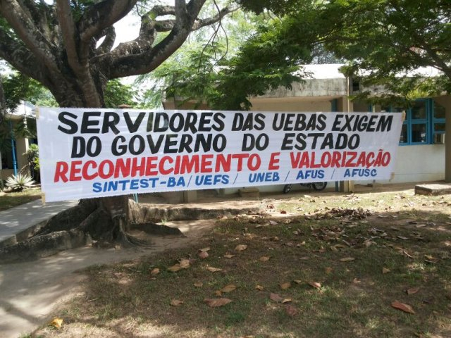 Servidores das universidades estaduais paralisam atividades