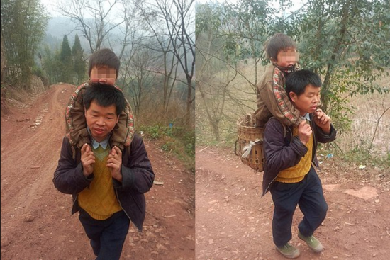 China: pai anda 28km para levar seu filho deficiente à escola, todos os dias