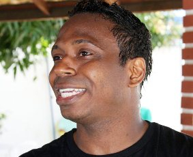 Pentacampeão Edilson é preso por não pagar pensão alimentícia