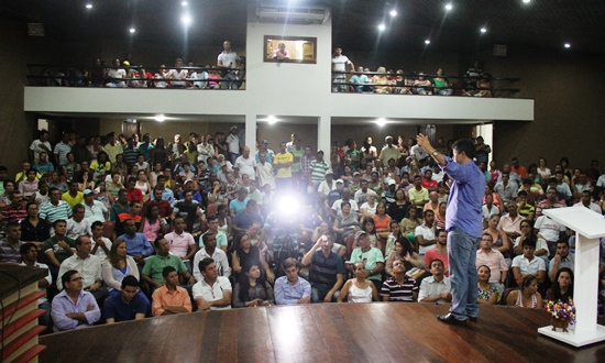Encontro com o Prefeito: Alex anuncia afastamento da Sec. de Saúde para se candidatar a deputado.Prefeito Assis garantiu está junto