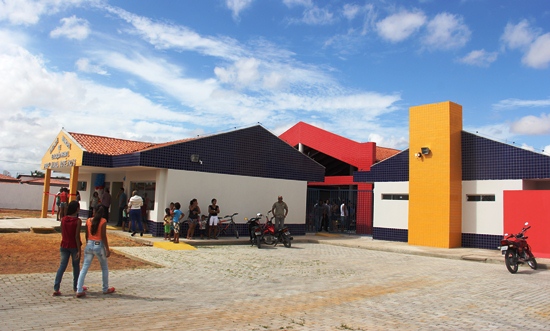 escola modelo em caldas do jorro - 1- foto- raimundo mascarenhas