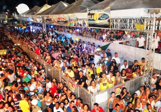 tucano_aniversário (2)