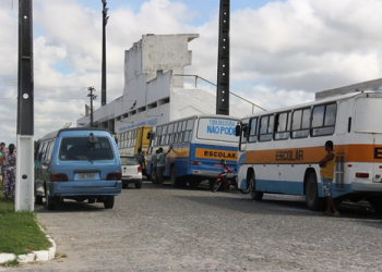 26ª CIRETRAN realiza vistoria no transporte escolar de Conceição do Coité