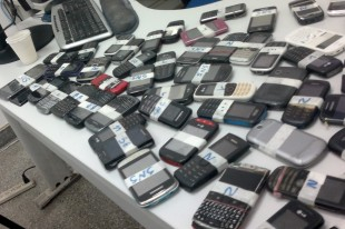 Sistema que bloqueia celulares “piratas” começa a funcionar nesta segunda (17)
