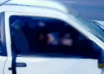 Homem é morto a tiros dentro de veículo na BR 324