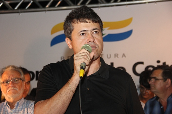 Na despedida de Alex Lopes, Prefeitura de Coité entrega USF em Santa Rosa