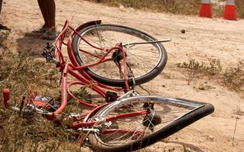 Garoto de 11 anos morre vítima de atropelo em Cansanção