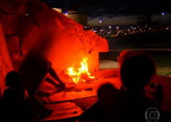 Denuncia do Fantástico revela que bandidos expulsam beneficiados do “Minha Casa, Minha Vida” de imóveis em Serrinha