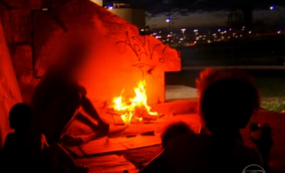 Denuncia do Fantástico revela que bandidos expulsam beneficiados do “Minha Casa, Minha Vida” de imóveis em Serrinha