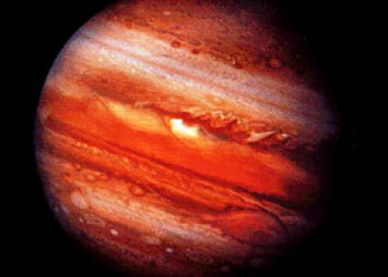 Marte ficará visível a olho nu hoje à noite