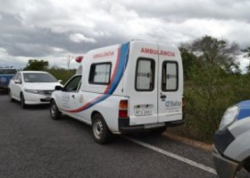 Bandidos interceptam ambulância e matam paciente a tiros
