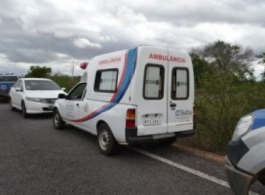 Bandidos interceptam ambulância e matam paciente a tiros