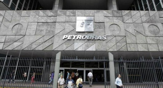 Polícia Federal aponta ‘organização criminosa’ na Petrobras