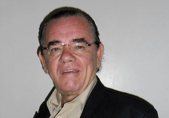 Morre em Serrinha o radialista Carlos Miranda