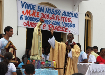 Água Fria I – Paróquia recebe a imagem peregrina de Nossa Senhora de Fátima, vinda de Portugal