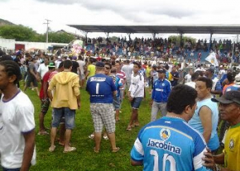 Jacobina garante vaga na primeira divisão do Campeonato Baiano 2015