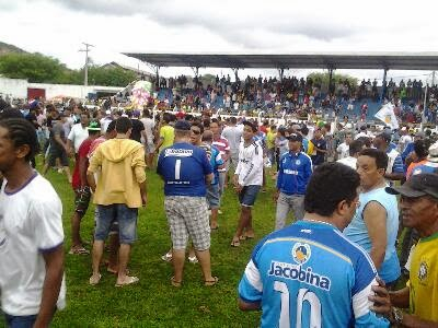 Jacobina garante vaga na primeira divisão do Campeonato Baiano 2015