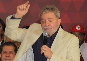 Salvador – Presença de Lula em ato da chapa governista empolga militância petista e aliada