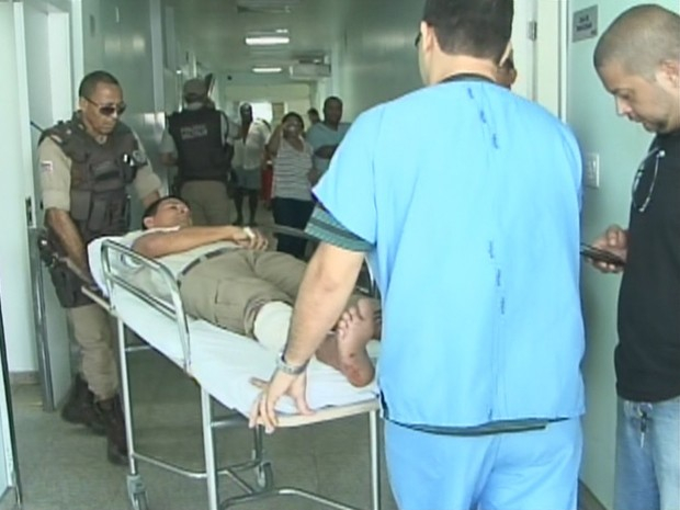 PM é atingido por disparo da própria arma