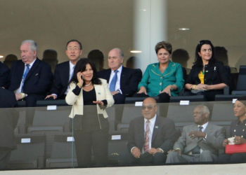 Dilma é hostilizada durante abertura da Copa do Mundo em São Paulo