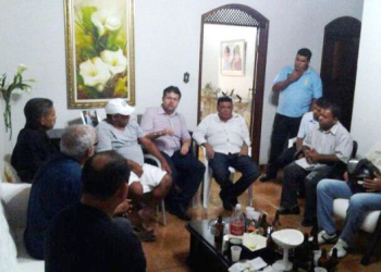 No final da pré-campanha, Alex da Piatã intensifica visitas aos municípios