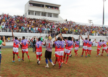 Bahia de Almas é campeão coiteense depois de vencer Ypiranga de Patos nos pênaltis