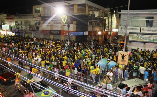 comemoração pela vitória do brasil - des