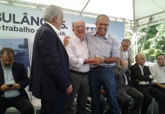 entrega de ambulâncias - 2