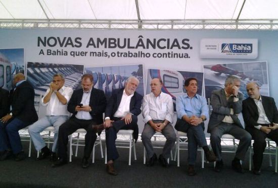 entrega de ambulâncias - des