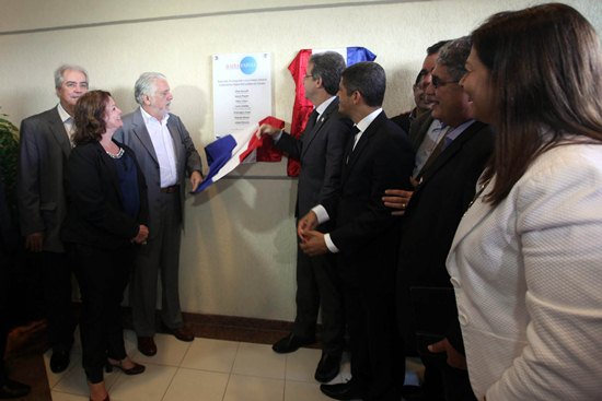 Bahia produzirá medicamento que será distribuído gratuitamente pelo SUS