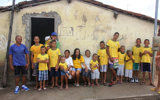 Mãe de 12 filhos reencontra sua genitora depois de 25 anos na cidade de Capela do Alto Alegre