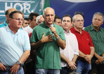 Chapa de oposição visita Coité e faz duras criticais ao governo do PT