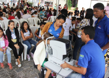 Coité – Programa Saúde na Escola realiza exame de vista em 700 estudantes da rede municipal de ensino