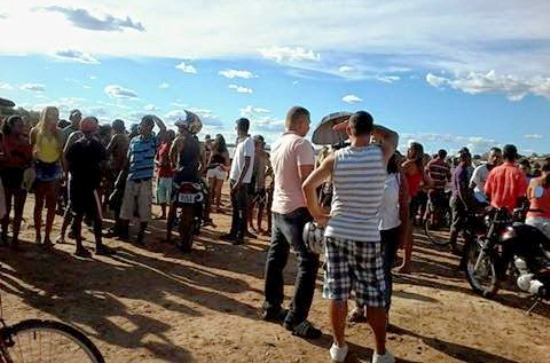 Cinco jovens desaparecem no Rio São Francisco quando fazia travessia em Morporá-BA