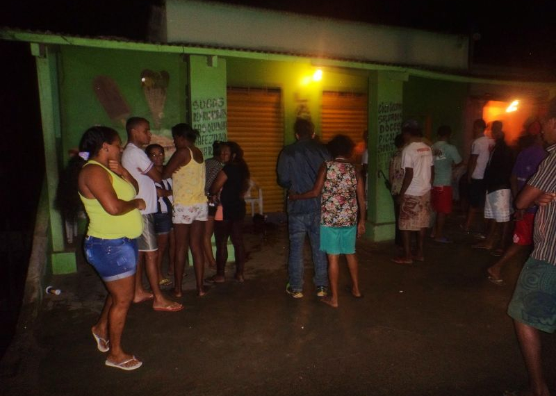 Quatro morrem em chacina dentro de bar no interior da Bahia