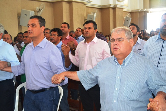 Poucas e boas da política no fim de semana