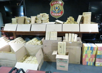Polícia Federal faz maior apreensão de cocaína do Nordeste, no Litoral Norte baiano