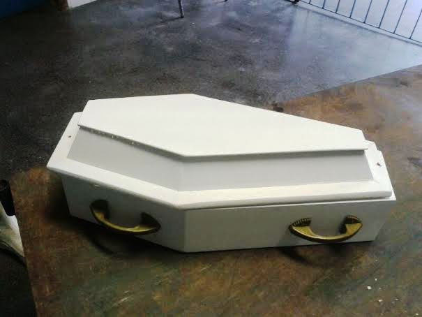 Coité – Bebê de quatro meses morre em Clinica; pai é acusado de espancá-lo