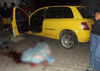Homem é executado quando colocava carro na garagem em Capim Grosso