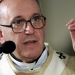 Papa diz que cerca de 2% dos padres são pedófilos e muitos se calam
