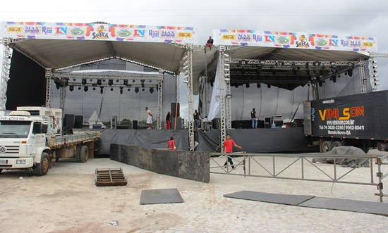 Falta pouco para a maior festa de camisa da história de Santaluz; Será Indoor