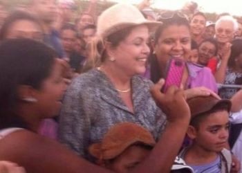 Moradora de Paulo Afonso diz ter recebido prótese para gravar programa de Dilma